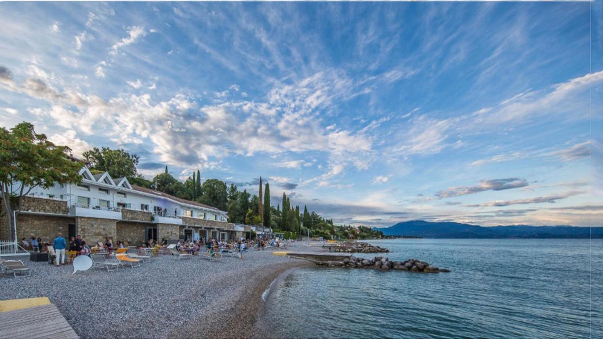 Appartamento Al Castello Padenghe sul Garda Esterno foto