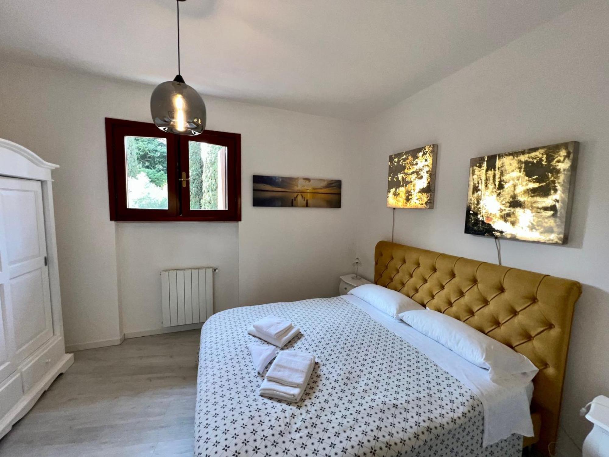 Appartamento Al Castello Padenghe sul Garda Esterno foto